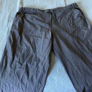 Albion Joggers in Dark Grey, XXL